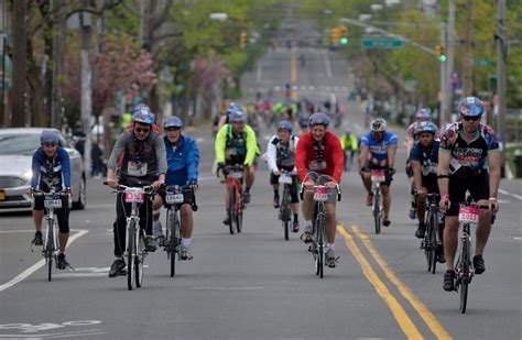 A majestic final stretch on Staten Island for Five Boro Bike Tour