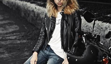 Biker Clothing Womens Neat Options To Experiment With Caféracergirls In 2020 Motorcycle