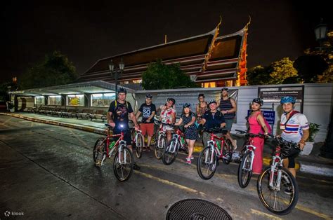 biking through temples Bangkok