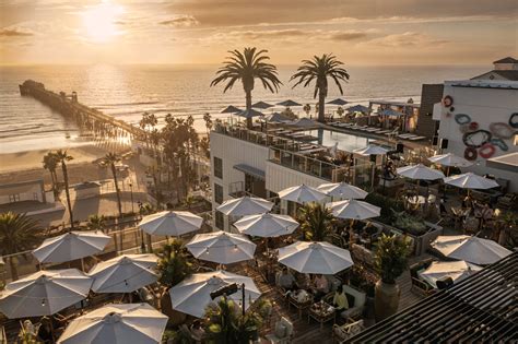 Bikini Bar Oceanside