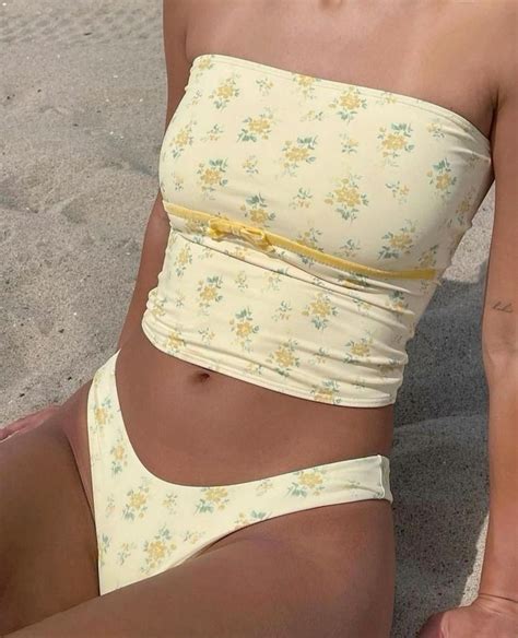 Bikini Summer Flowers