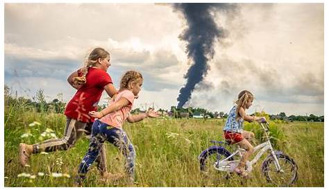 Unicef: Foto des Jahres 2023 zeigt spielende Kinder im Ukraine-Krieg