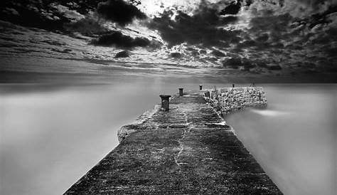 Pin by ꧁ઽυɳઽнιɳҽ꧂ on Landscapes | White photography, Black and white