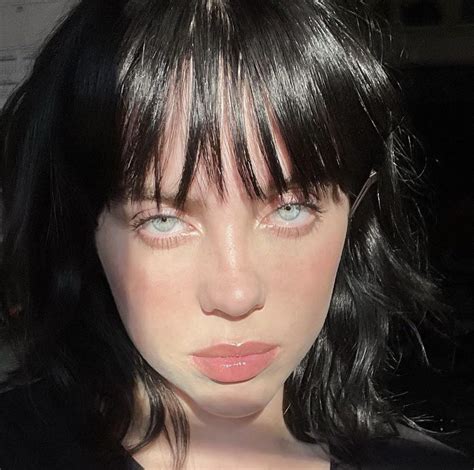 billie eilish eyes reddit