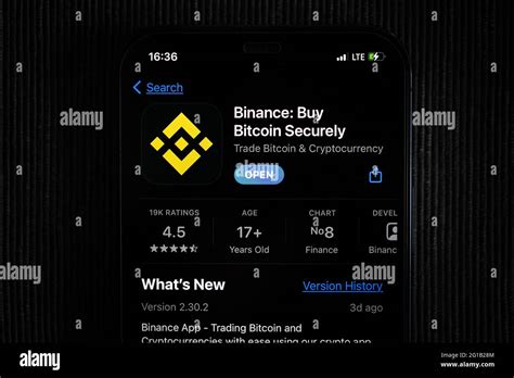 Binance on the Apple Store: The Road to Crypto Accessibility