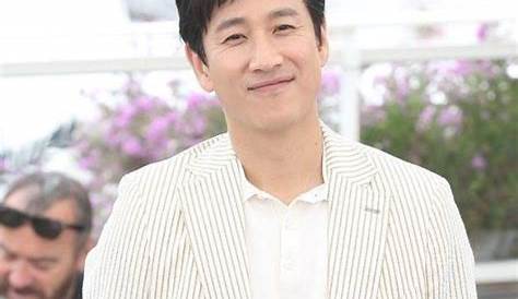 Profil dan Biodata Lee Sun Kyun Aktor Korea yang Meninggal dalam Mobil