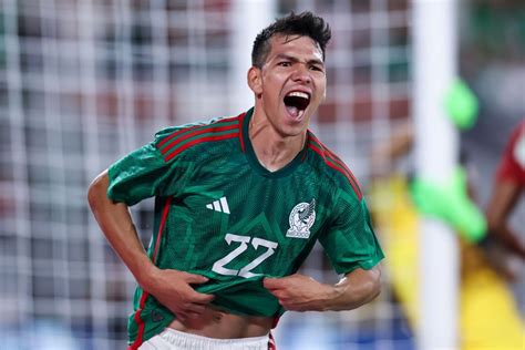 biografia de chucky lozano