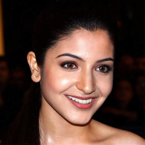 biography of anushka sharma