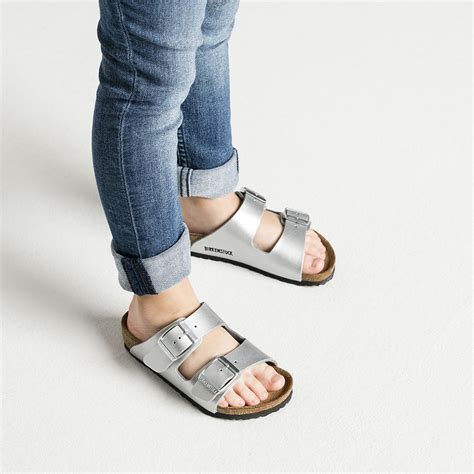 Birkenstock Arizona Silver Review: Stylish And Comfortable Footwear For Every Occasion