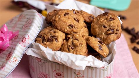 Cara Membuat Biskut Chocolate Chip Yang Sedap Dan Mudah