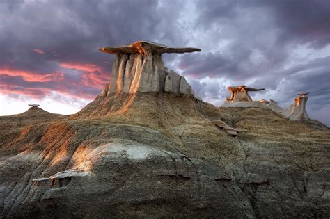 bisti badlands wilderness trail