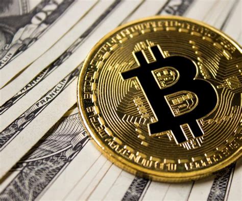 BizNews Radio, 2 Feb Flash Briefing Sars targets Bitcoin traders; Ford