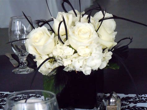 Elegant Black and White Wedding That Will WOW You Wedding