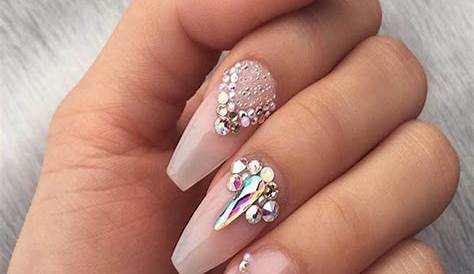 Pink and black rhinestone nails (right hand) Rhinestone nails, Nail