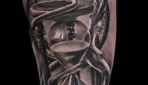 Hourglass tattoo by Fabricio Victor #Fabricio #gray #sand watch tattoo