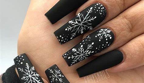 Black Christmas Nails Design
