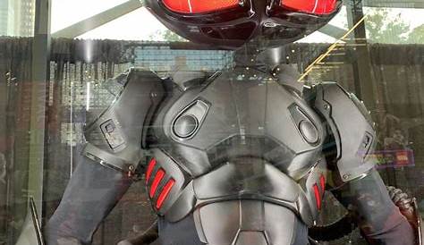 25 Unbelievable Black Manta Cosplays That Will Blow Your