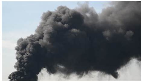 Fire sends black smoke through Las Vegas sky | Las Vegas Review-Journal