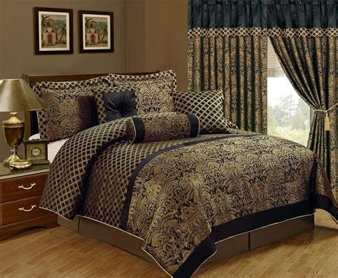Black And Gold Bedspread