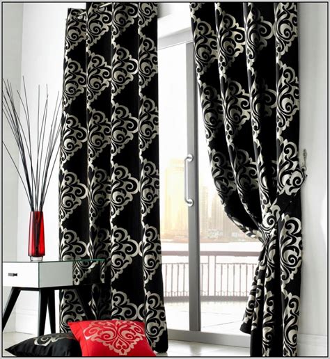 home.furnitureanddecorny.com:black and white floral curtains for bedroom