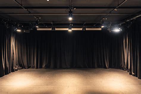 +25 Black Box Studio France