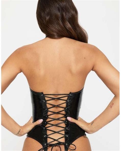 black fixation 3 ass