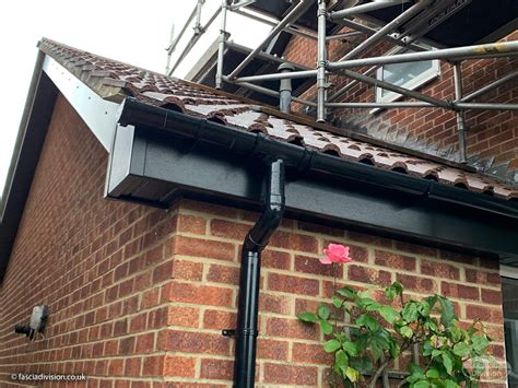 Black Guttering Lengths