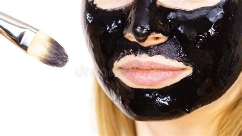 Black Mud Mask