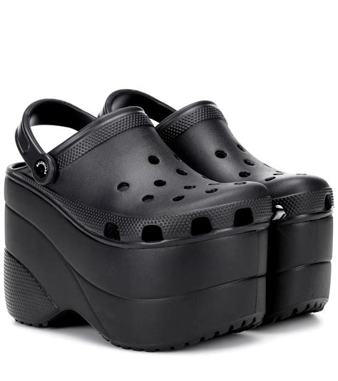 black platform crocs for women