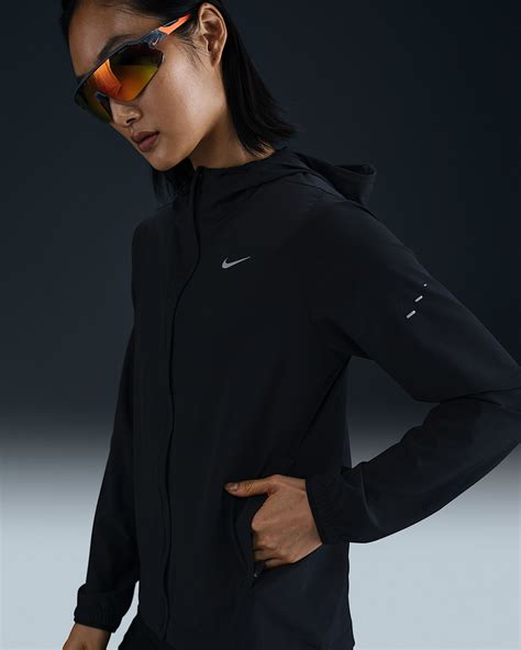 black running jacket