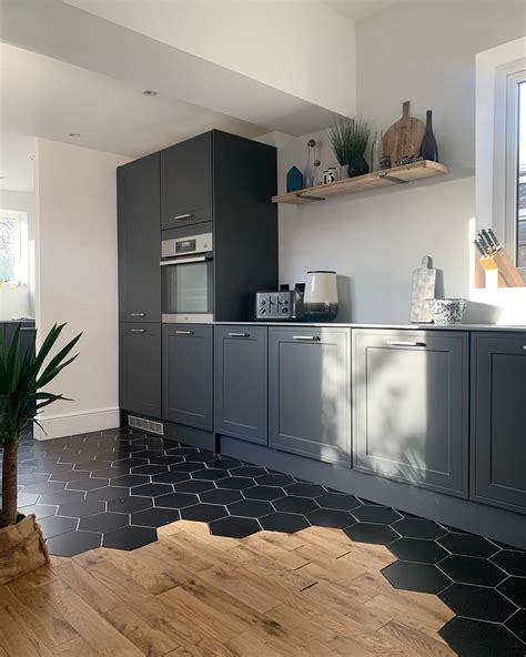 Black Tiles Kitchen Design
