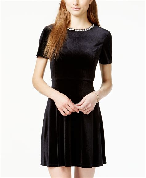black velvet junior dresses