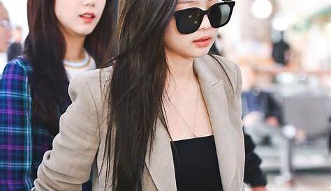 Blackpink Jennie Outfit Airport Photos At Incheon To USA February 7, 2019