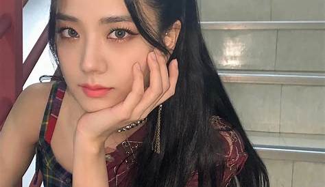 Blackpink Jisoo Instagram selfie5PhotoApril2018