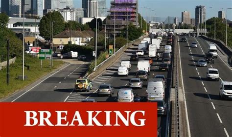 blackwall tunnel traffic update today