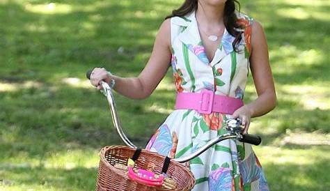 Here's Exactly What Blair Waldorf Would Wear This Summer College Fashion