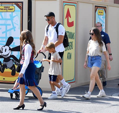 blake griffin and his kids