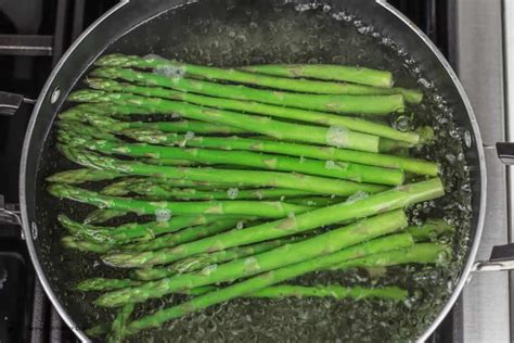 Blanching Asparagus