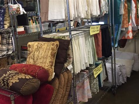 Blankets Thrift Store