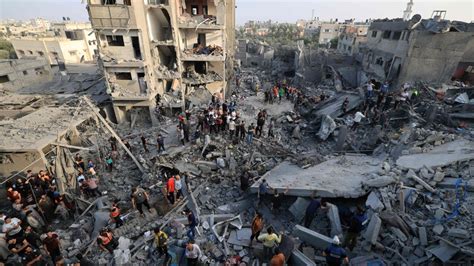 blast in central gaza