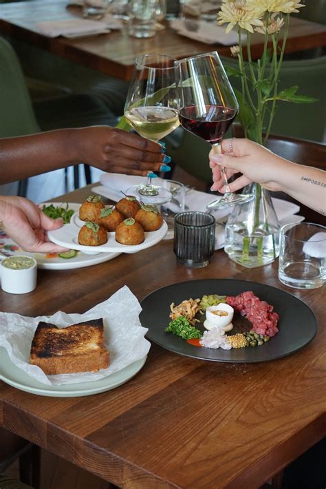 bleu moutarde reservation