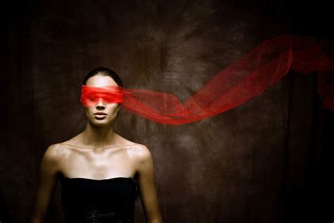 Amélie Demers Blindfold Reveal