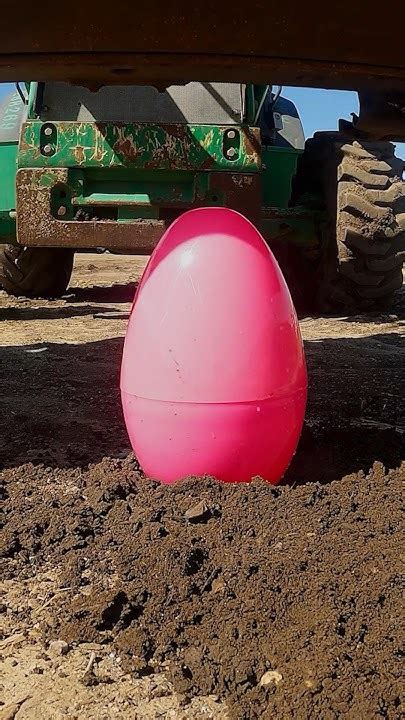 Blippi Crushing Eggs