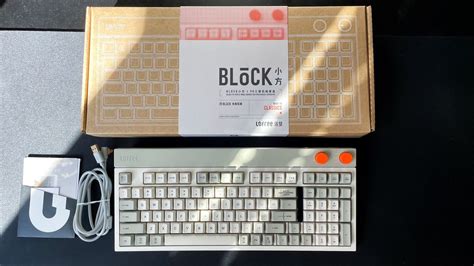Block Keyboard Laptop