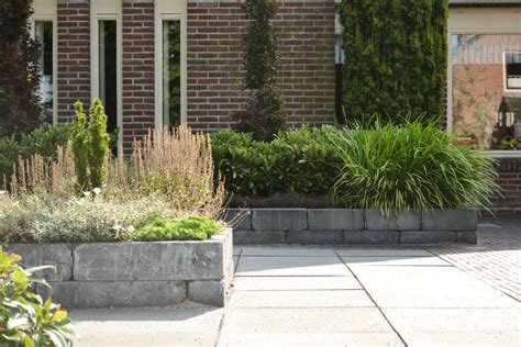 Bloembakken Van Steen