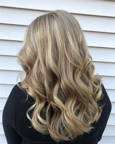 Blonde Highlights On Blonde Hair: Rock Your Look In 2023