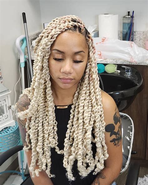 blonde passion twists hair