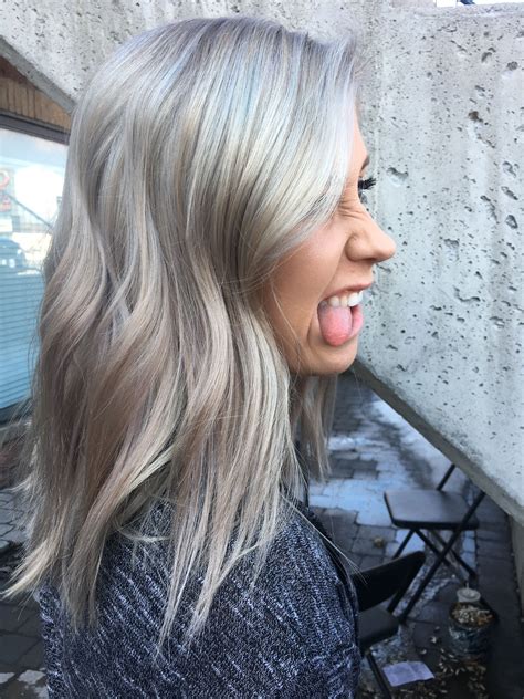 blonde to gray hair