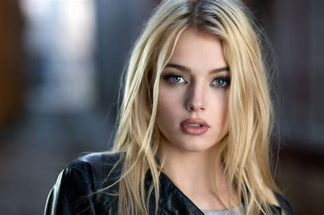 [40+] Blonde Wallpapers HD WallpaperSafari