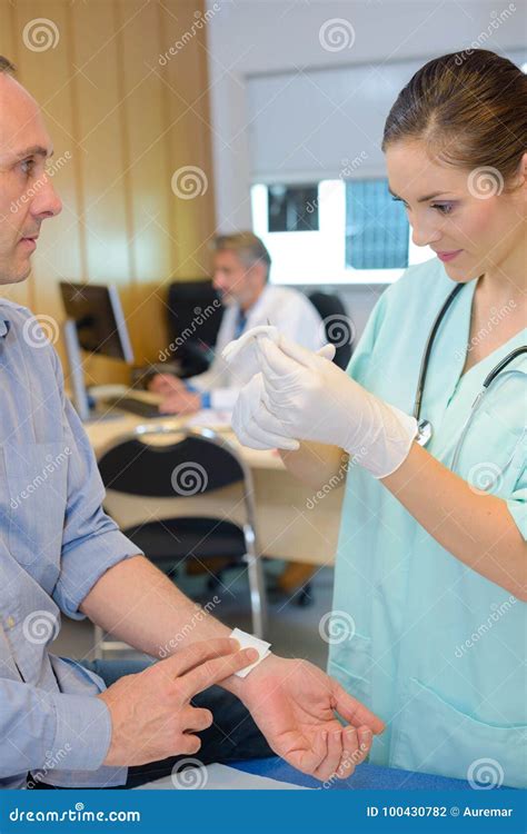 blood testing nurse